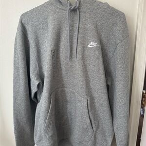 *BNWT** Nike Light Gray Pullover Hoodie